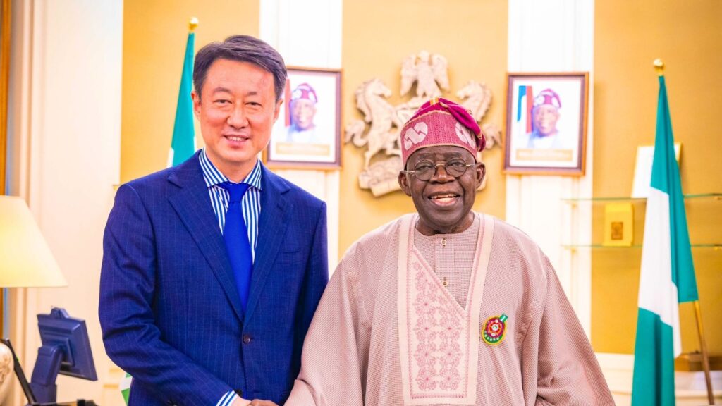 Chinese Ambassador to Nigeria Yu Dunhai Has an Audience with H.E. Nigerian President Bola Ahmed Tinubu